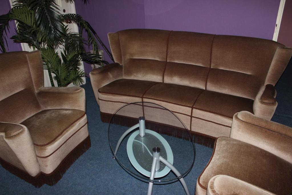 Club Hotel Praha Bilik gambar